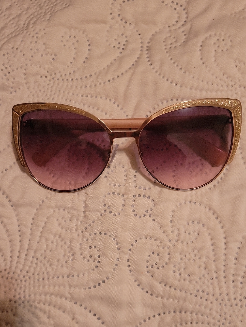 Nanette Lepore Cat Eye Sunglasses Rose Gold Pink Gradient UV400 EUC Y2K Boho